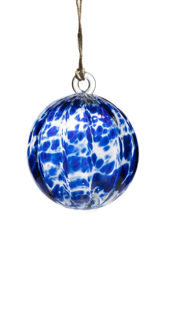 F9261032-354B-4543-93A1-93A849B10B32